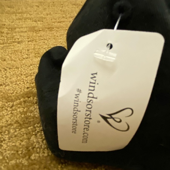 Hat - Picture 2 of 2